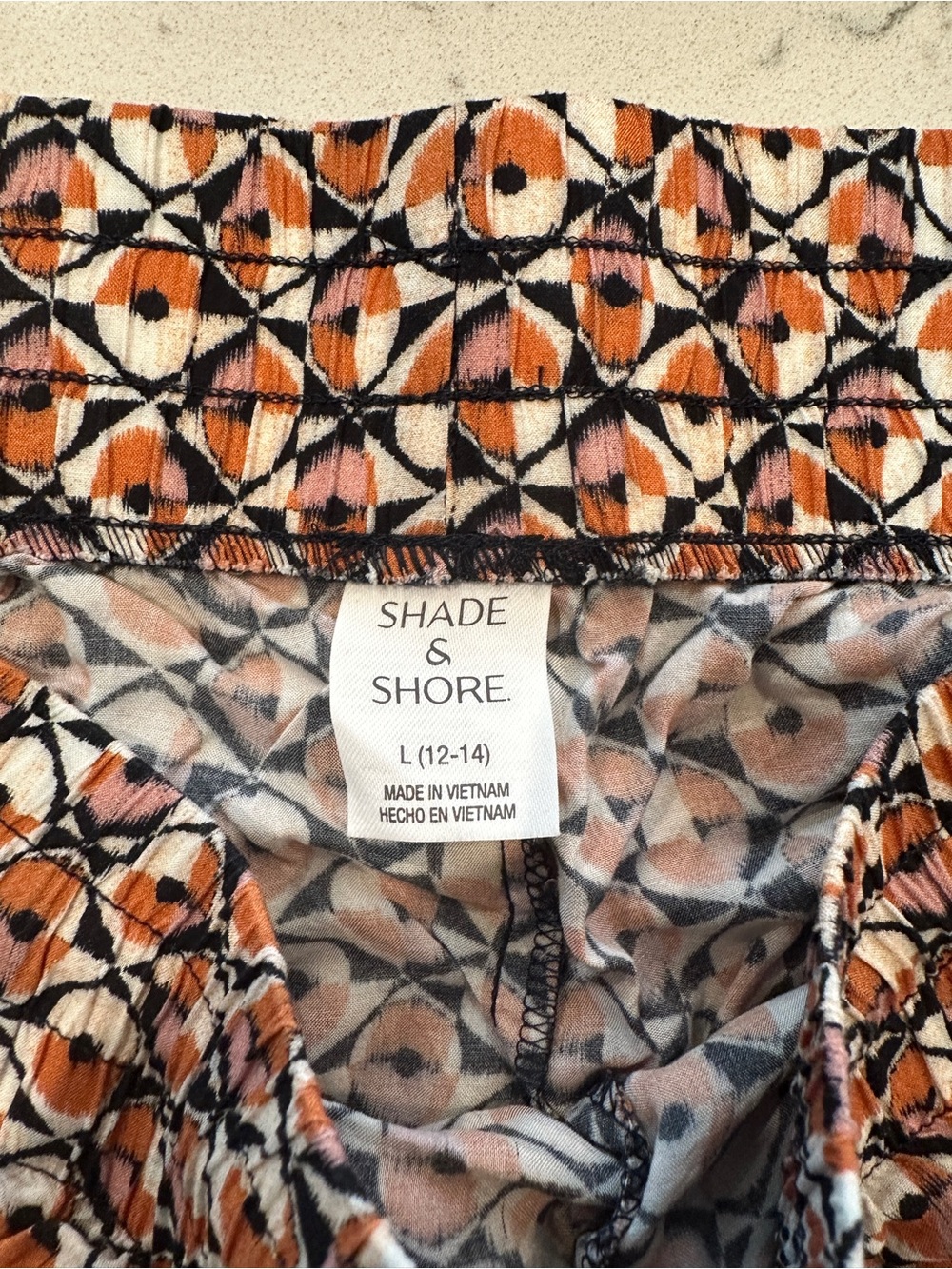 Shade & Shore Swimming suit and shorts - Picture 8 of 8